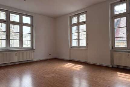 Wohnung Schwerin Altstadt - 3 Zimmer, 78 m&sup2;, 665&euro; | Angebot:26802080
