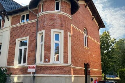 Haus Schwerin - 9 Zimmer, 250 m&sup2;, 500.000&euro; | Angebot:27291776