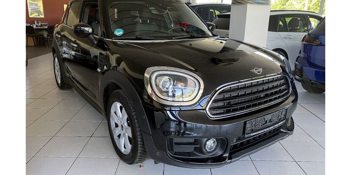Mini Cooper Countryman 42.275 km 19.795 &euro; Schwerin 19061