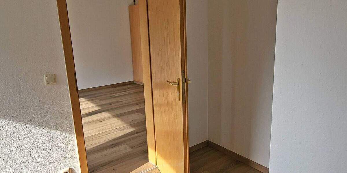 Etagenwohnung Pampow - 2 Zimmer, 50 m&sup2;, 420&euro; | Angebot:26275146