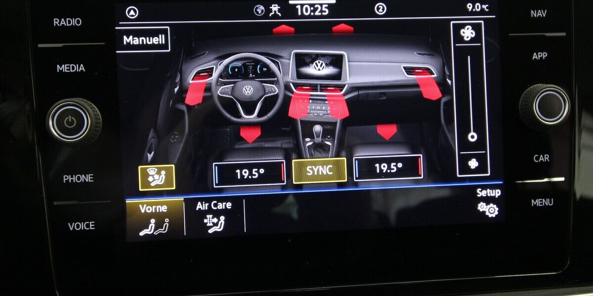 VW T-Roc TSI Life LED+KAMERA+WINTER-PAKET+ACC 45.794 km 19.900 &euro; Hagenow 19230