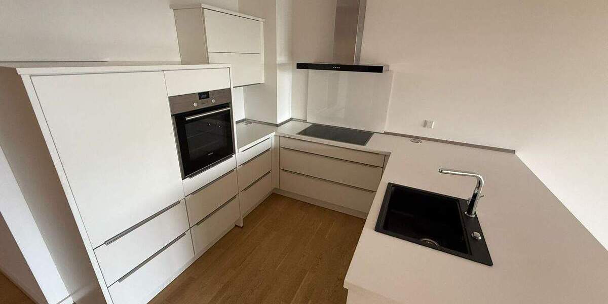 Etagenwohnung Schwerin Werdervorstadt - 3 Zimmer, 110 m&sup2;, 469.000&euro; | Angebot:25698172