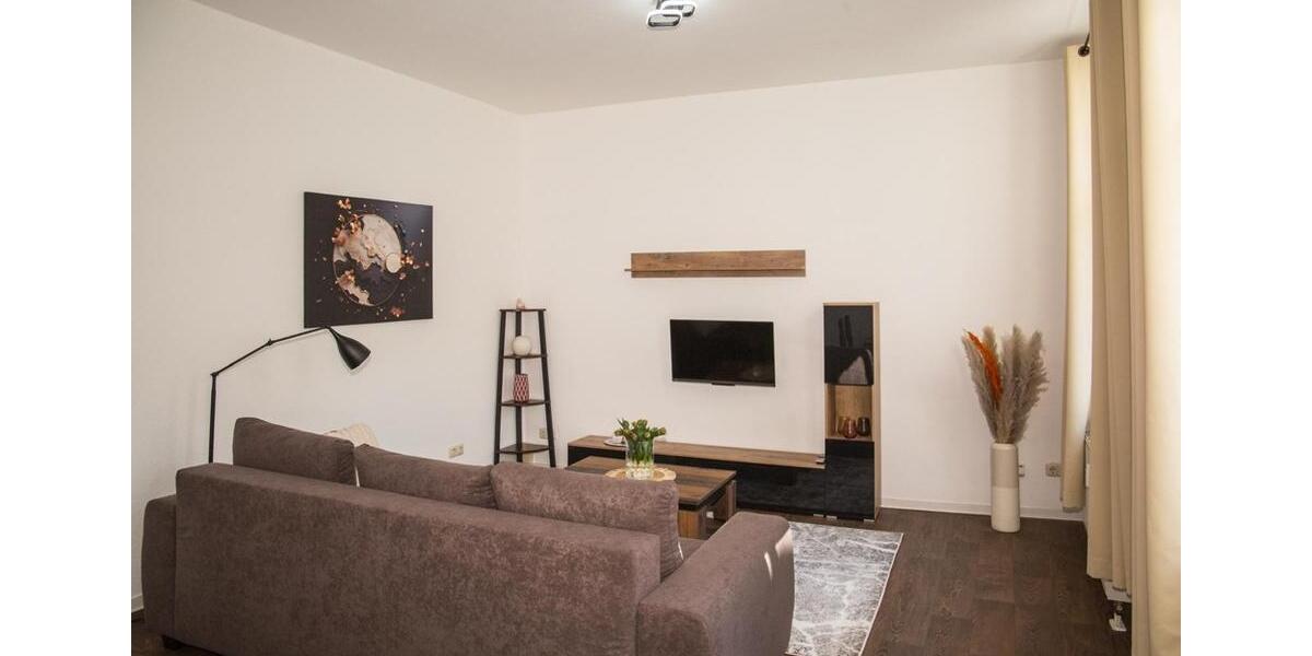 Etagenwohnung Schwerin Altstadt - 2 Zimmer, 55 m&sup2;, 550&euro; | Angebot:26479258