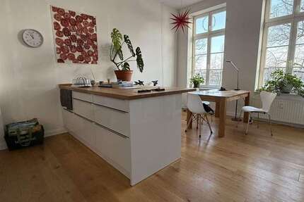 Wohnung zum Kaufen in Schwerin 419.000 € 94 m² 2 zimmer