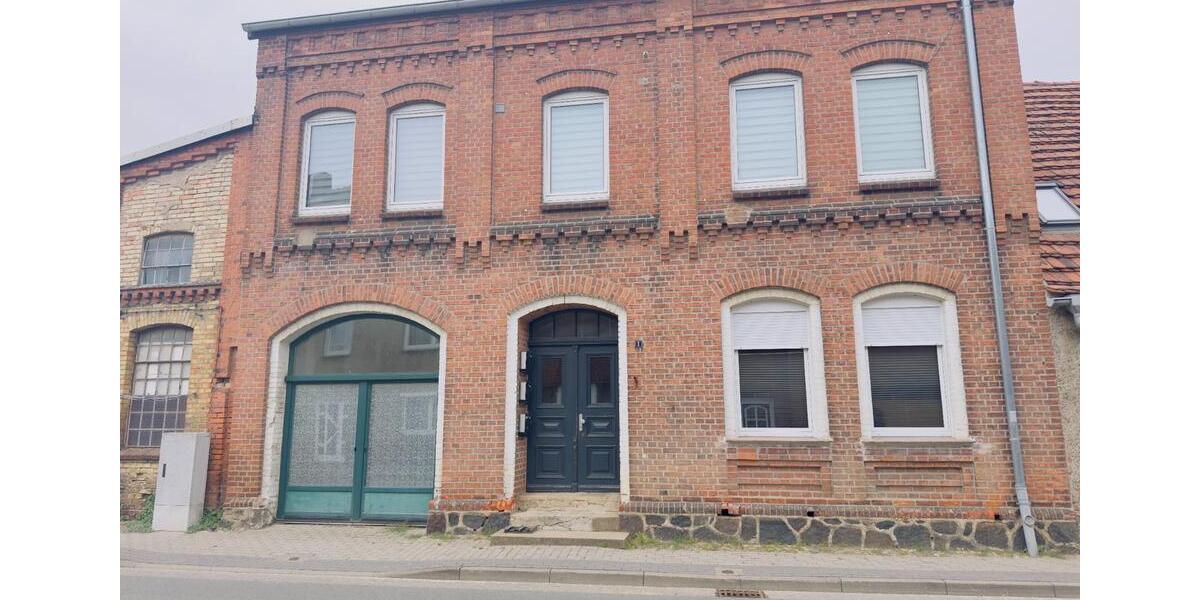 Erdgeschoßwohnung Crivitz - 2 Zimmer, 36 m&sup2;, 275&euro; | Angebot:25402609