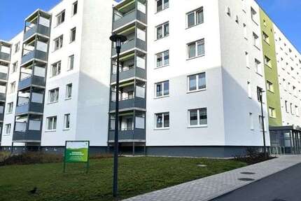 Wohnung Schwerin Großer Dreesch - 5 Zimmer, 110 m&sup2;, 1.162&euro; | Angebot:27653978