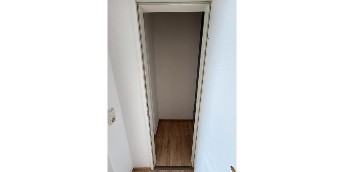 Erdgeschoßwohnung Schwerin - 1 Zimmer, 45 m&sup2;, 515&euro; | Angebot:26553092