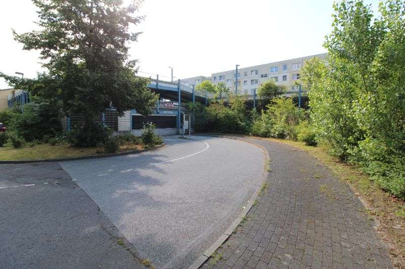 Garagen / Stellplätze Schwerin Großer Dreesch - 60&euro; | Angebot:26454657