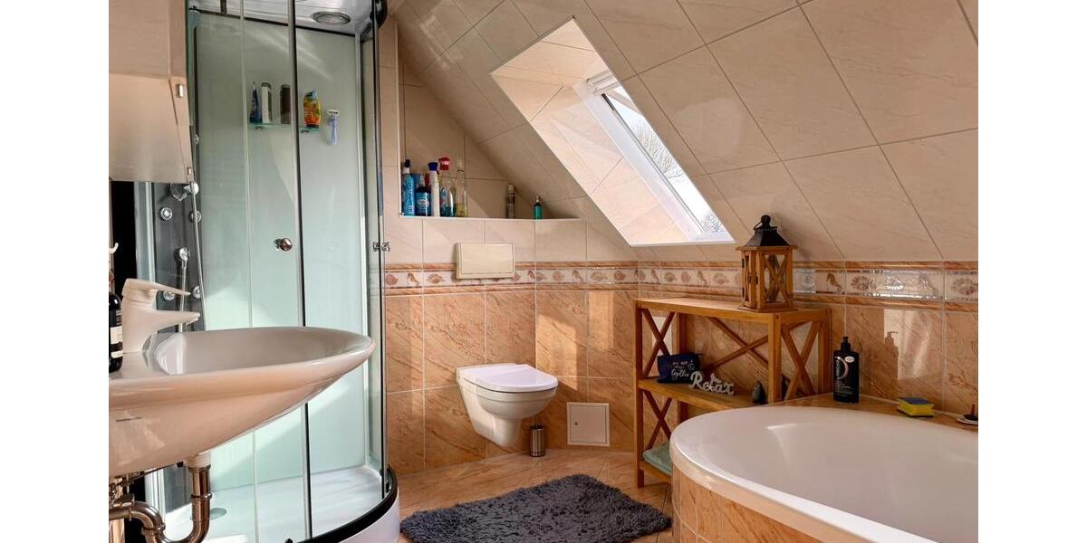 Einfamilienhaus Dorf Mecklenburg - 7 Zimmer, 272 m&sup2;, 645.000&euro; | Angebot:25759579