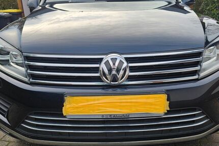 VW Touareg 84.988 km 26.900 &euro; Holthusen 19075