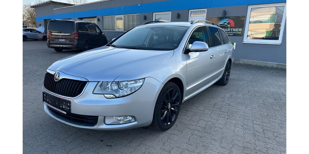 Skoda Superb 236.800 km 5.490 &euro; Pampow 19075