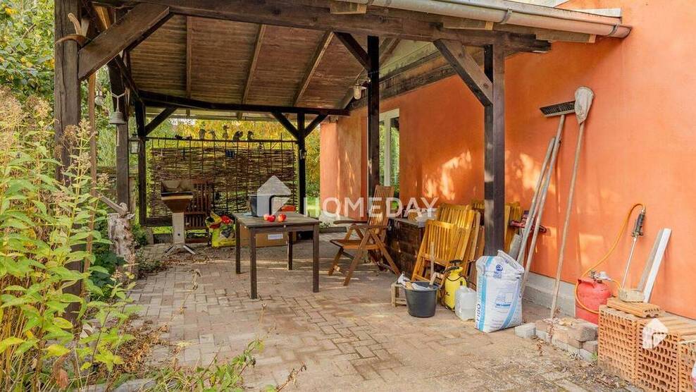 Einzigartiges Bauernhaus in ruhiger Lage - mit großem Grundstück, Scheune und Nebengebäuden 5 zimmer