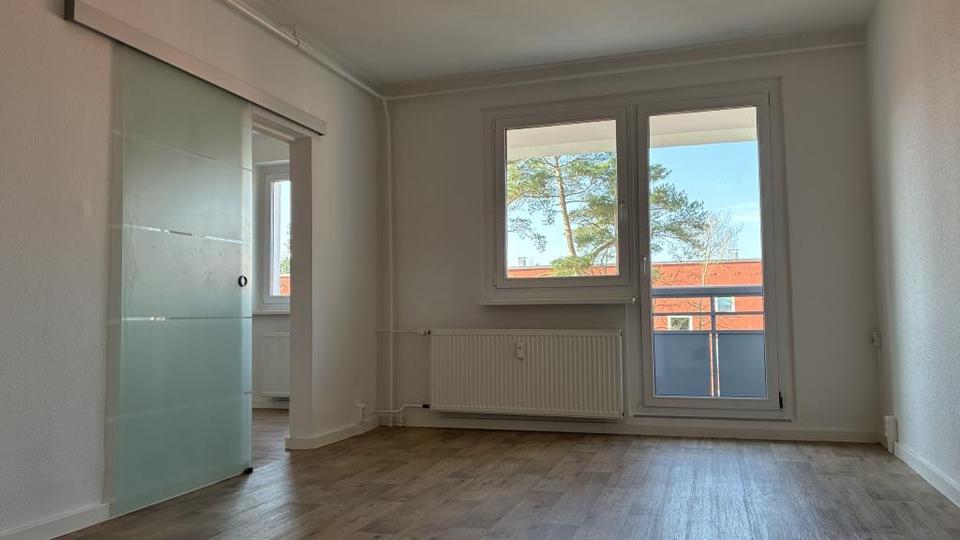 Etagenwohnung Schwerin Mueß - 3 Zimmer, 57 m&sup2;, 358&euro; | Angebot:25272035