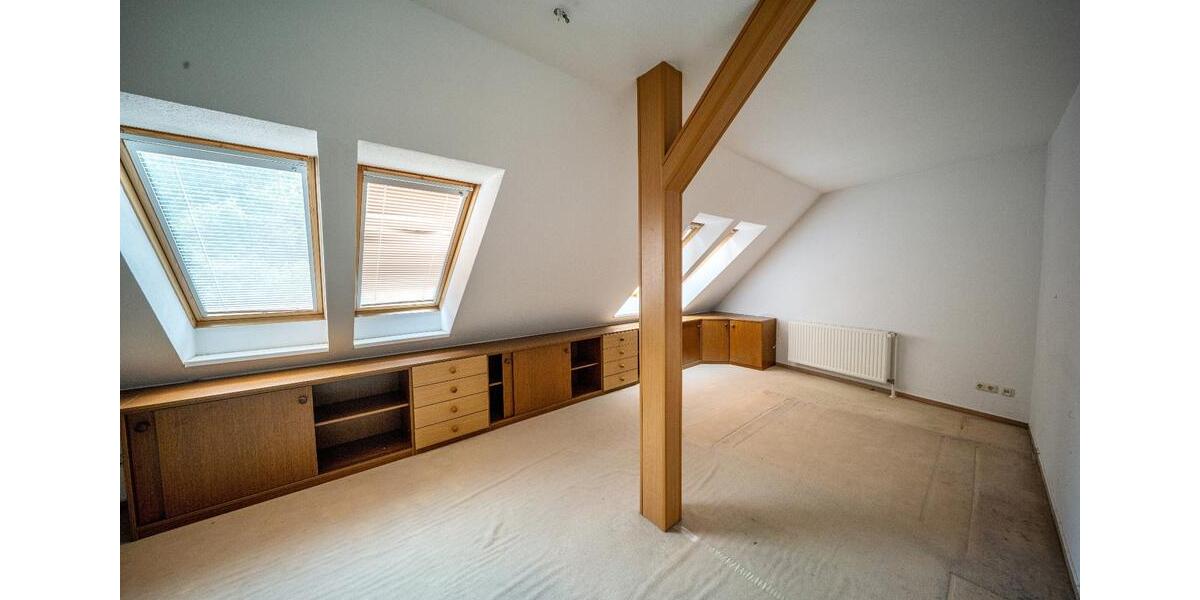 Familienfreundliches Massivhaus mit ausgebautem Studio 5 zimmer