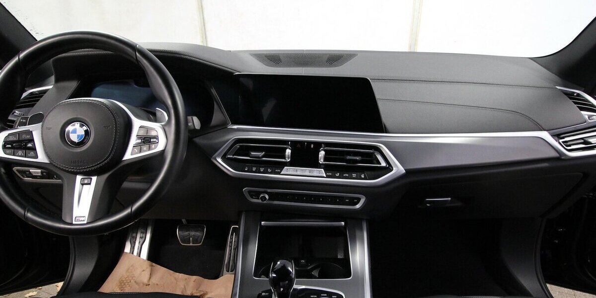 BMW X5 xDrive 40d M Sport LUFT+AHK+PANO-DACH+HEAD-UP 151.379 km 53.500 &euro; Hagenow 19230