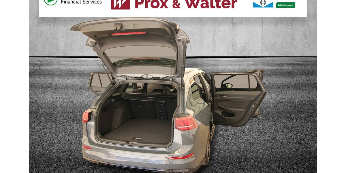VW Golf VIII Variant 1.5 TSI R-Line LED+KAMERA+ACC 29.927 km 26.500 &euro; Hagenow 19230