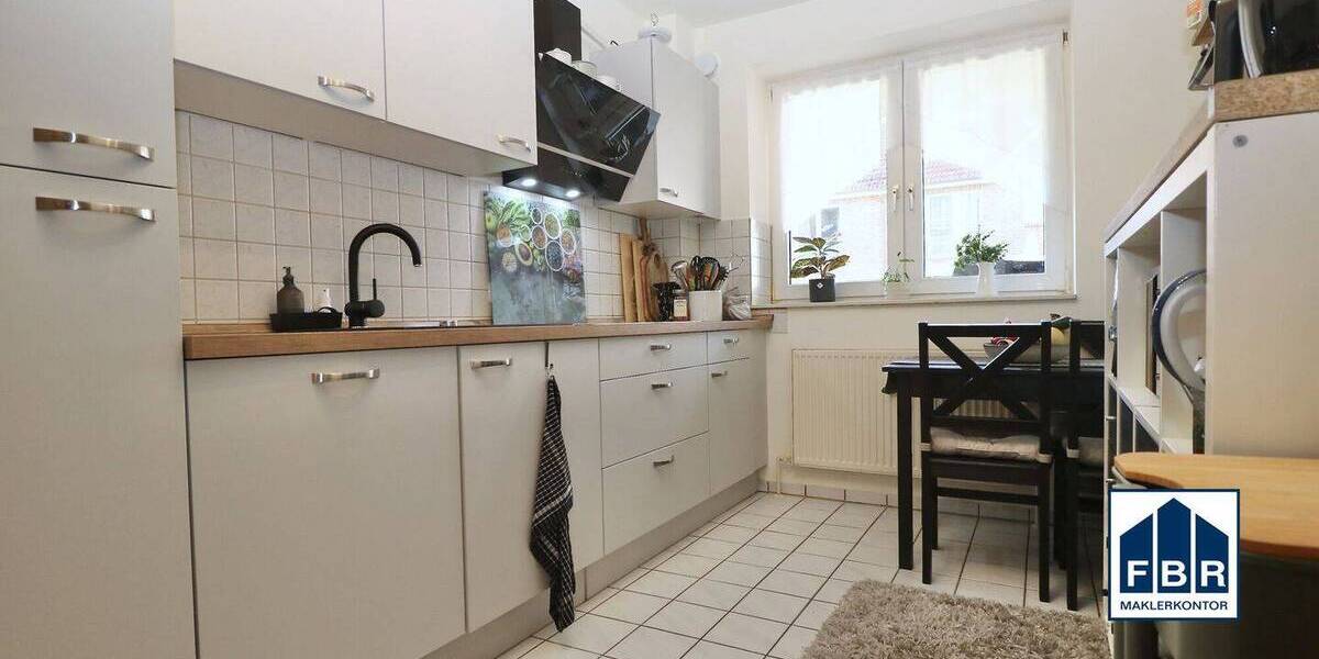 Etagenwohnung Schwerin Feldstadt - 2 Zimmer, 72 m&sup2;, 159.000&euro; | Angebot:26912931