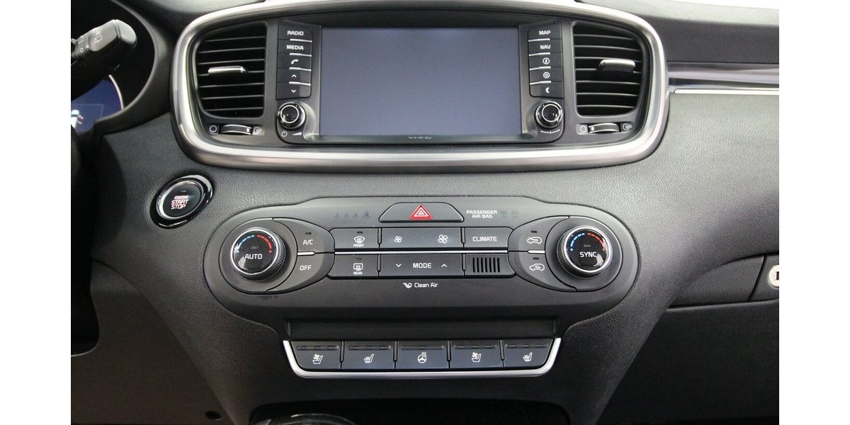 Kia Sorento Platinum Edition 4WD PANO-DACH+AHK+XENON 130.166 km 18.900 &euro; Hagenow 19230