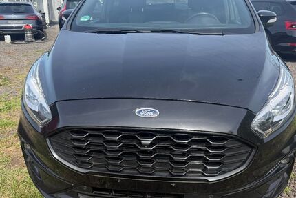 Ford S-Max 151.000 km 17.999 &euro; Blankenfelde-Mahlow 15831