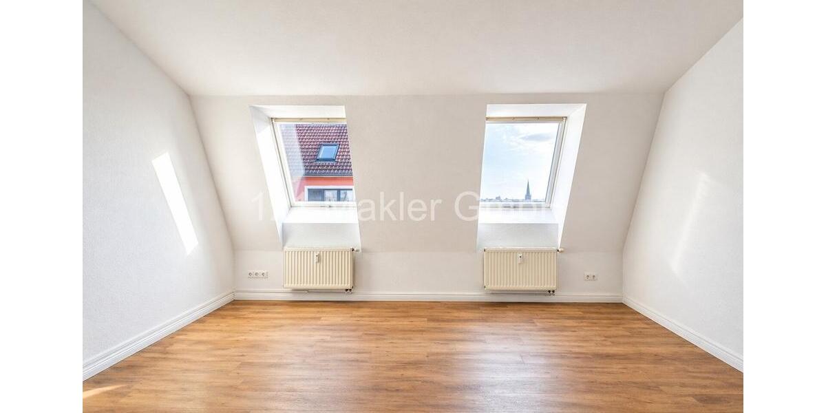 Dachgeschoßwohnung Schwerin - 1 Zimmer, 50 m&sup2;, 600&euro; | Angebot:26296619