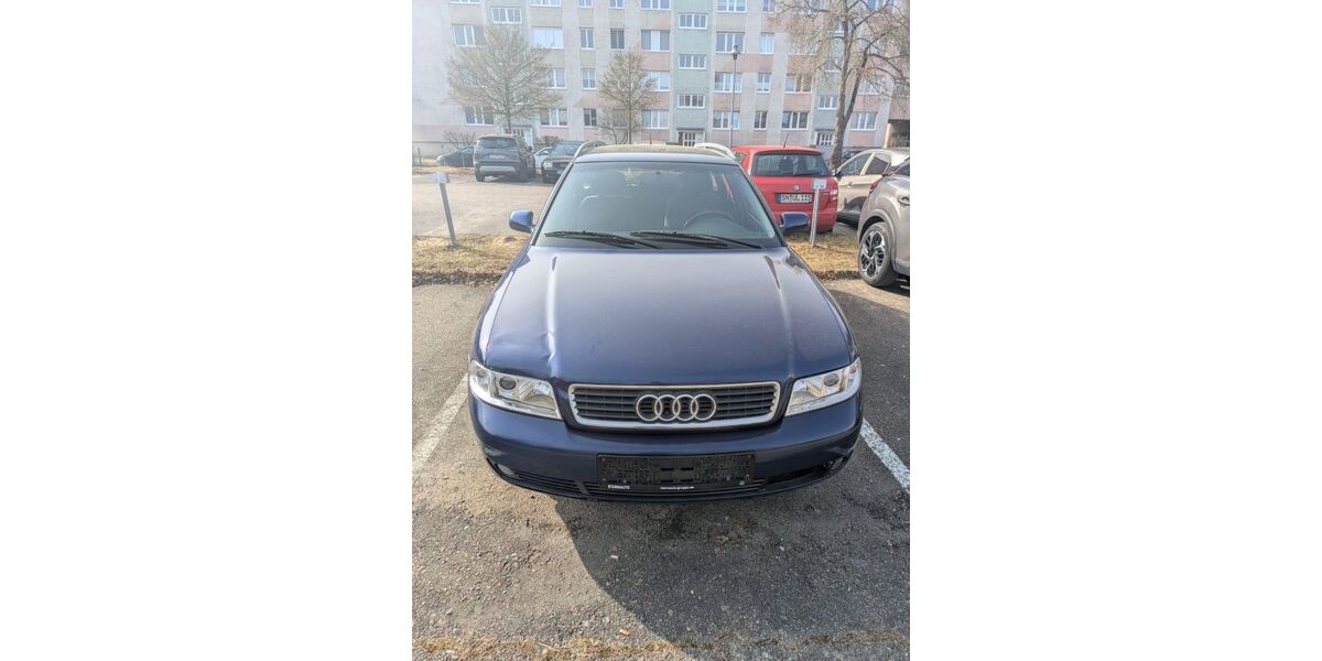 Audi A4 212.600 km 2.350 &euro; Schwerin 19057