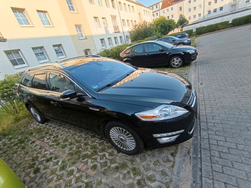 Mondeo