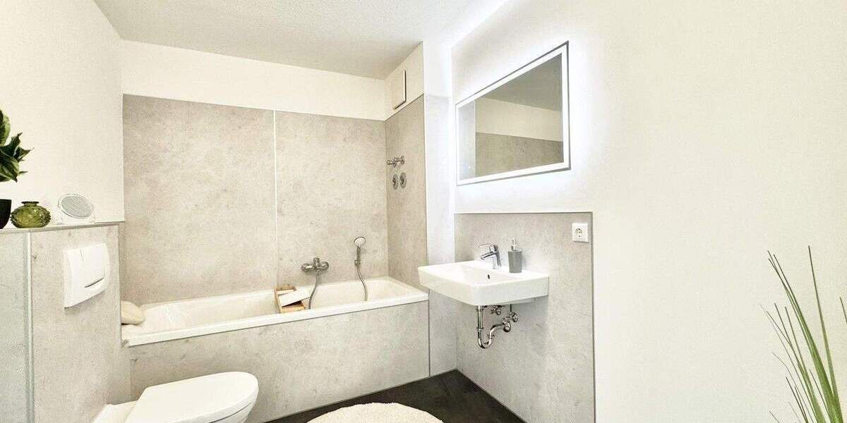 Etagenwohnung Schwerin Friedrichsthal - 3 Zimmer, 81 m&sup2;, 229.900&euro; | Angebot:25373069