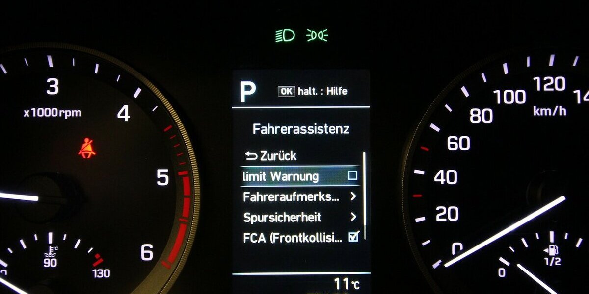 Hyundai Tucson 1.6 CRDi DPF 2WD 7-DCT LED+NAVI+KAMERA 75.699 km 19.500 &euro; Hagenow 19230