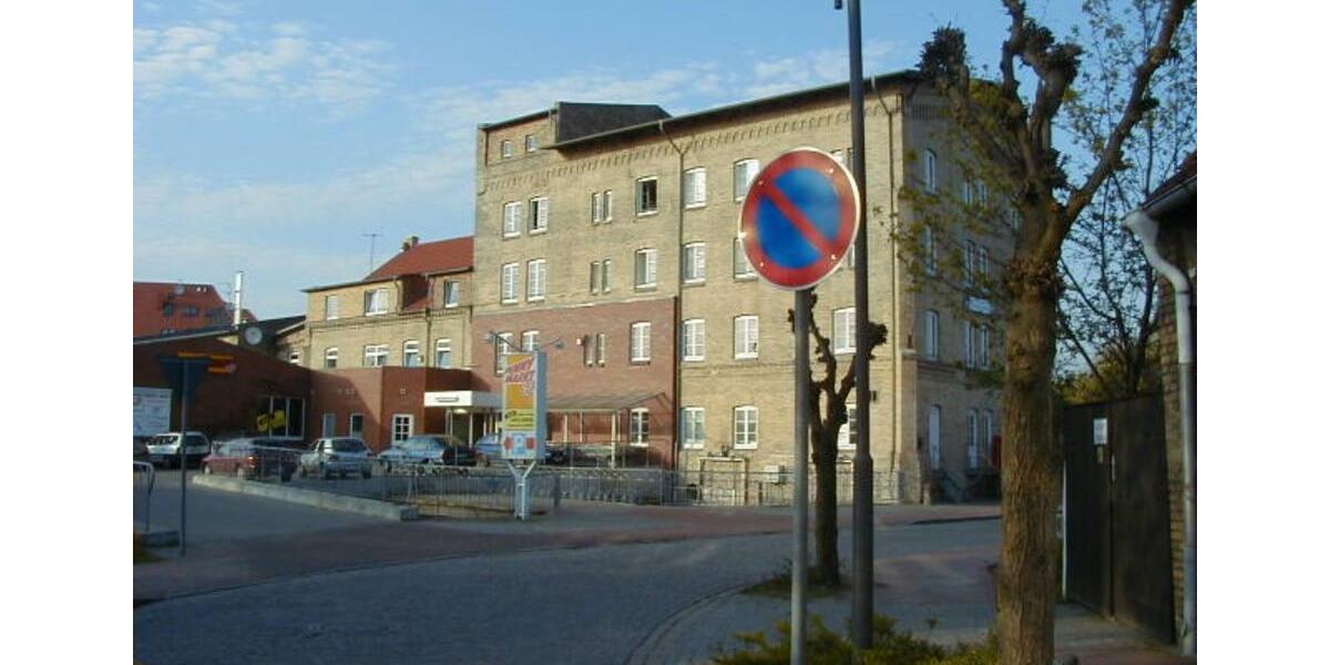 Gewerbefläche mit vielseitigem Potenzial – vormals Metzgerei & Kiosk – ab 78,5 m² teilbar zimmer