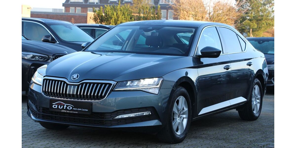 Skoda Superb 109.200 km 20.400 &euro; Pampow 19075