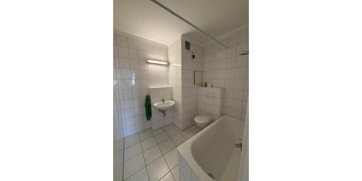 Etagenwohnung Schwerin Friedrichsthal - 2.5 Zimmer, 55 m&sup2;, 577&euro; | Angebot:25974695