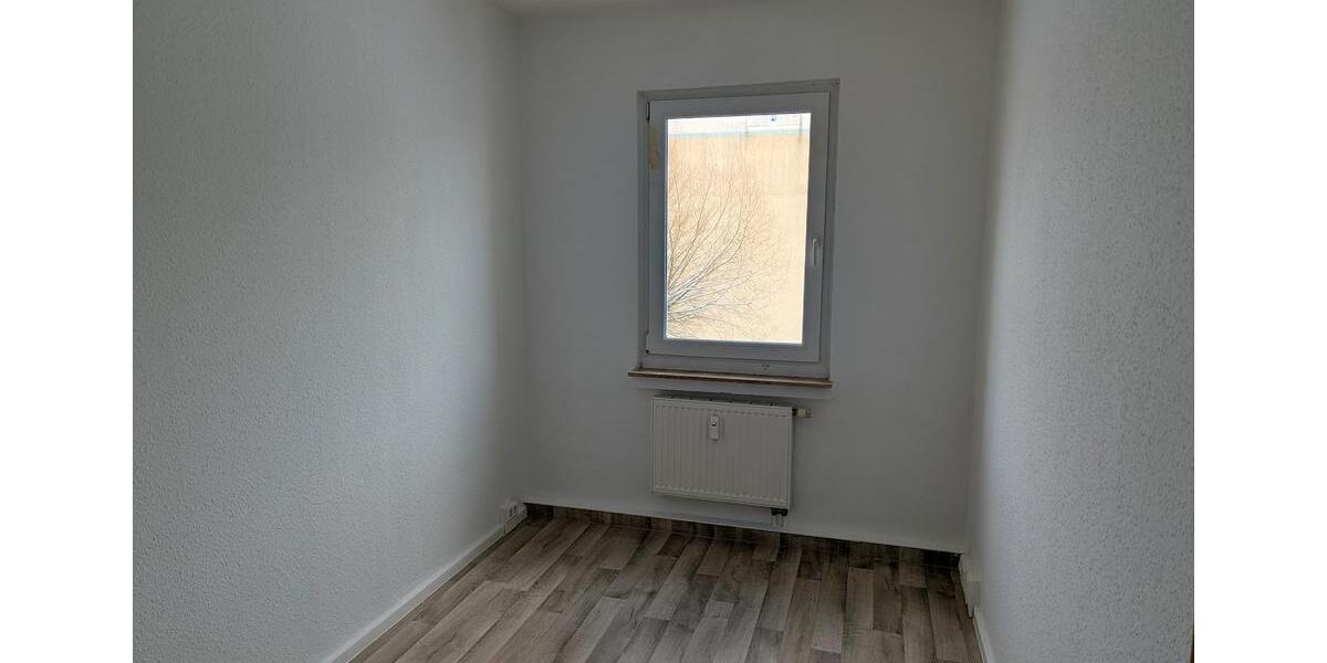 Etagenwohnung Hagenow - 4 Zimmer, 78 m&sup2;, 475&euro; | Angebot:25120816