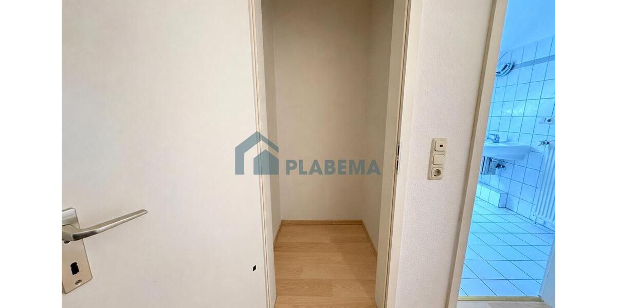 Dachgeschoßwohnung Schwerin Friedrichsthal - 2 Zimmer, 84 m&sup2;, 1.044&euro; | Angebot:26652109