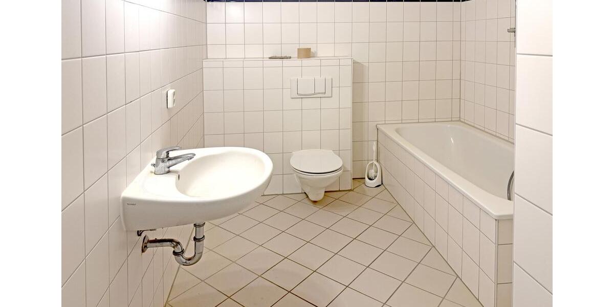 Etagenwohnung Schwerin - 1 Zimmer, 47 m&sup2;, 450&euro; | Angebot:26619094