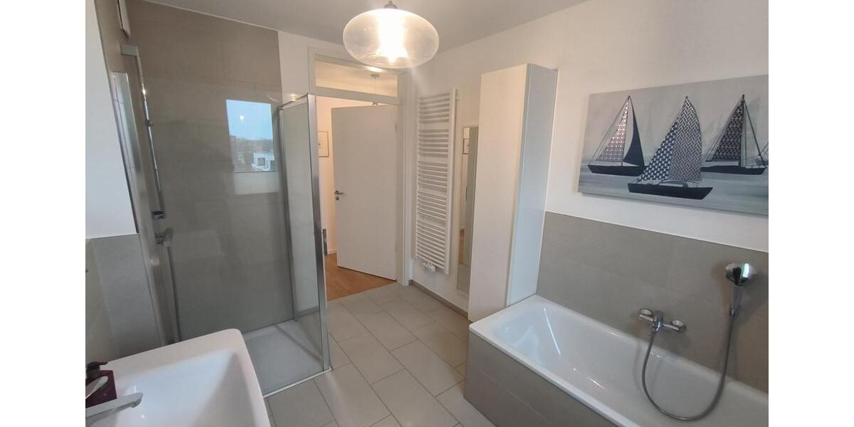 Einfamilienhaus Schwerin Altstadt - 4 Zimmer, 127 m&sup2;, 1.850&euro; | Angebot:25389844