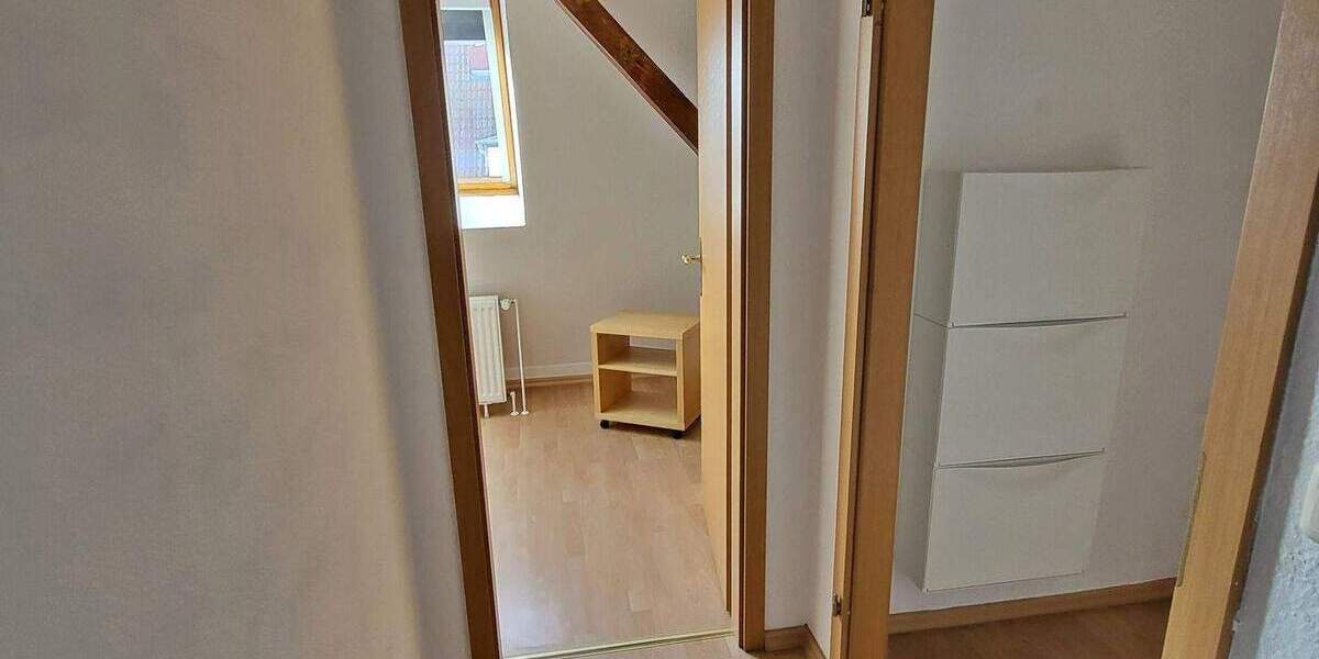 Etagenwohnung Schwerin Schelfstadt - 2 Zimmer, 39 m&sup2;, 410&euro; | Angebot:25263779