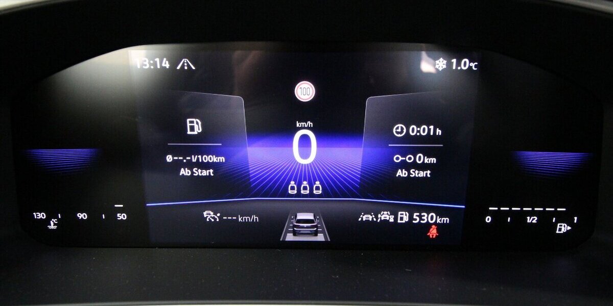 VW T-Roc TSI R-Line LED+ACC+SITZHEIZUNG 17.139 km 24.900 &euro; Hagenow 19230