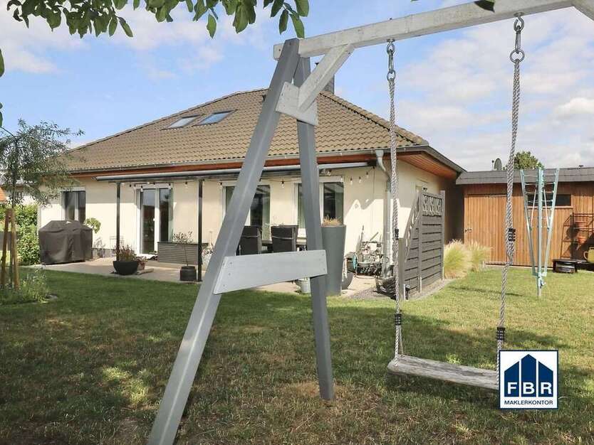 Haus zum Kaufen in Schwerin 379.000 € 109.18 m²