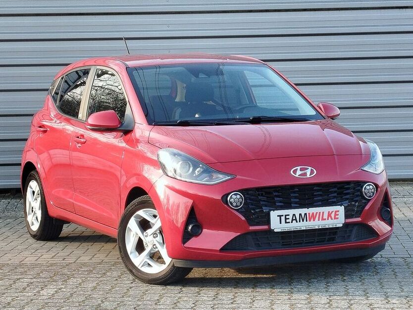 i10