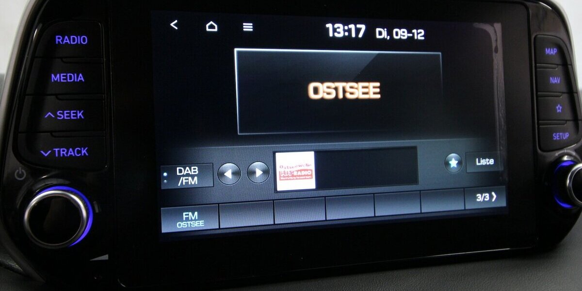 Hyundai Tucson 1.6 CRDi DPF 2WD 7-DCT LED+NAVI+KAMERA 75.699 km 19.500 &euro; Hagenow 19230