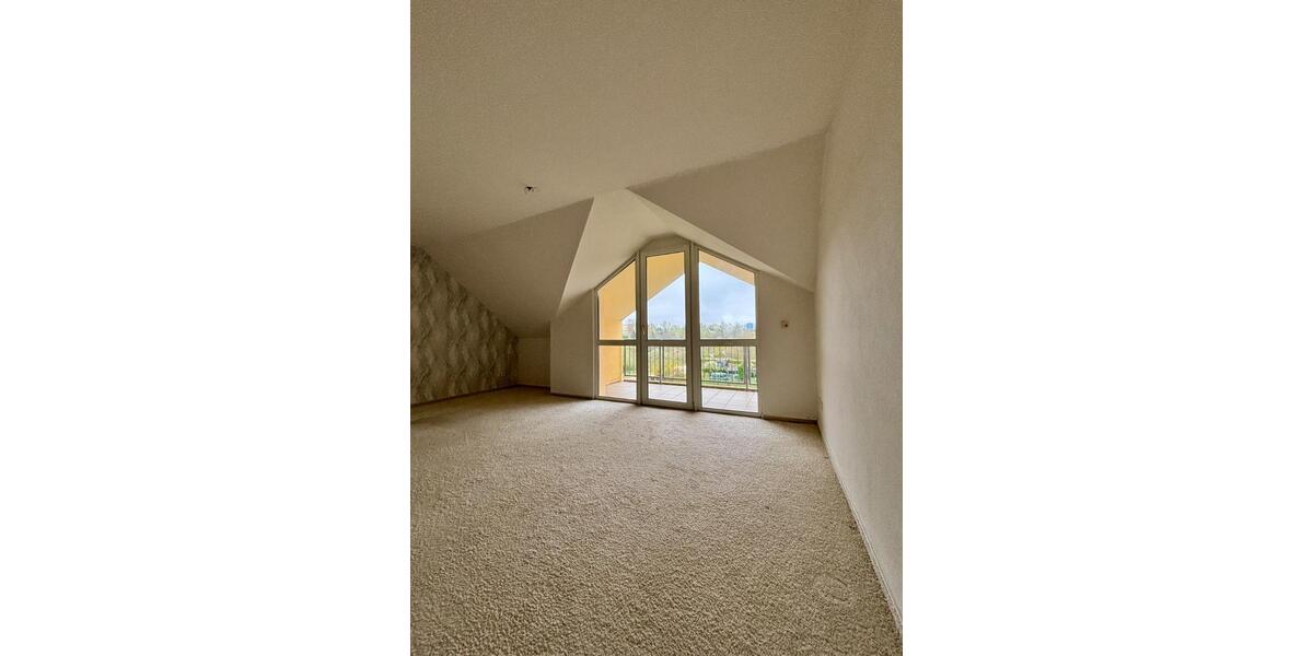 Dachgeschoßwohnung Sternberg - 2 Zimmer, 54 m&sup2;, 486&euro; | Angebot:26227448