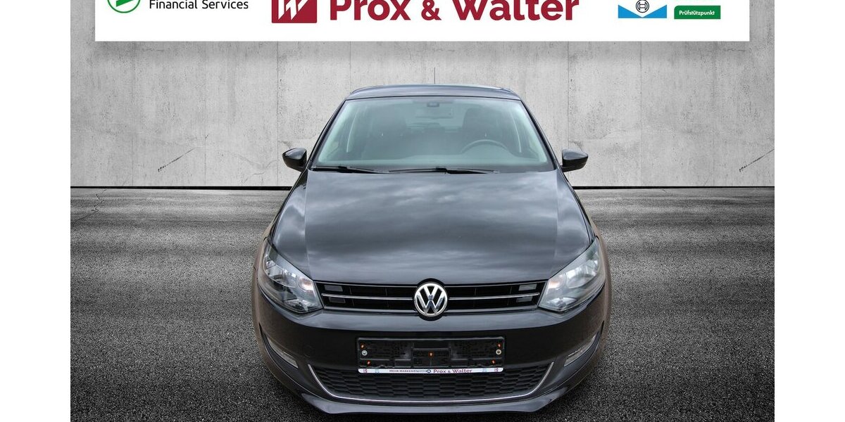 VW Polo V 1.2 Life CLIMATRONIC+SITZHEIZUNG+TEMPOMAT 79.656 km 7.900 &euro; Hagenow 19230