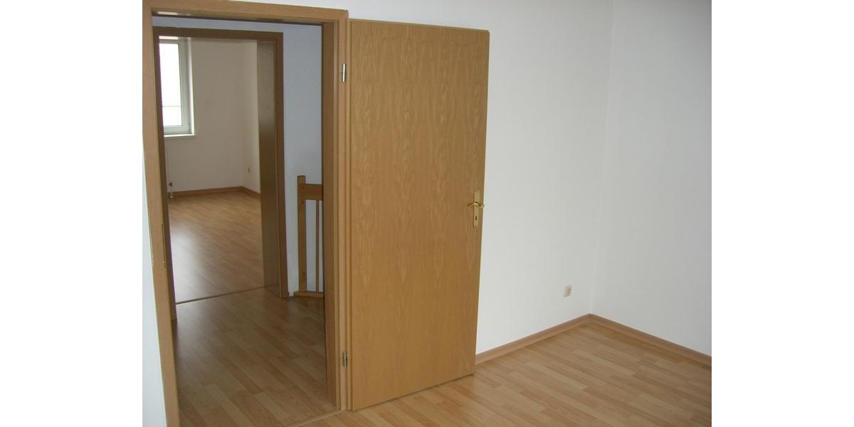 Maisonettenwohnung Schwerin - 3 Zimmer, 81 m&sup2;, 670&euro; | Angebot:26446863