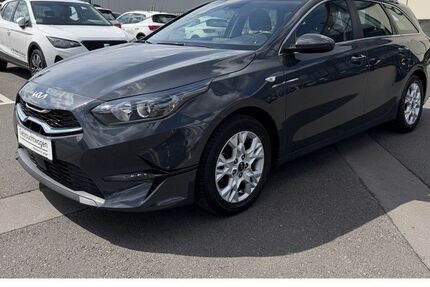Kia ceed Sportswagon 87.879 km 17.999 &euro; Wildau 15745