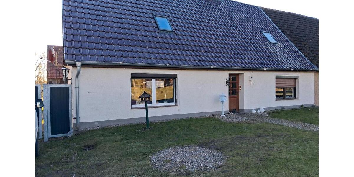 Doppelhaushälfte Dorf Mecklenburg - 5 Zimmer, 150 m&sup2;, 228.000&euro; | Angebot:26339095
