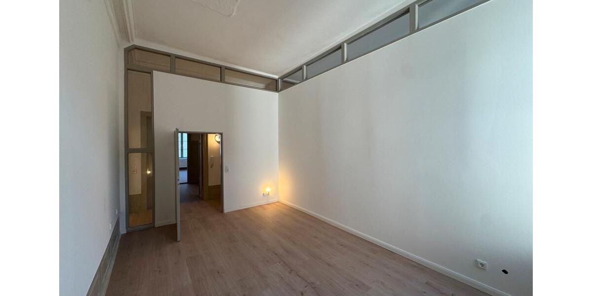 Exklusive Wohnung - Erstbezug nach hochwertiger Sanierung 4.5 zimmer