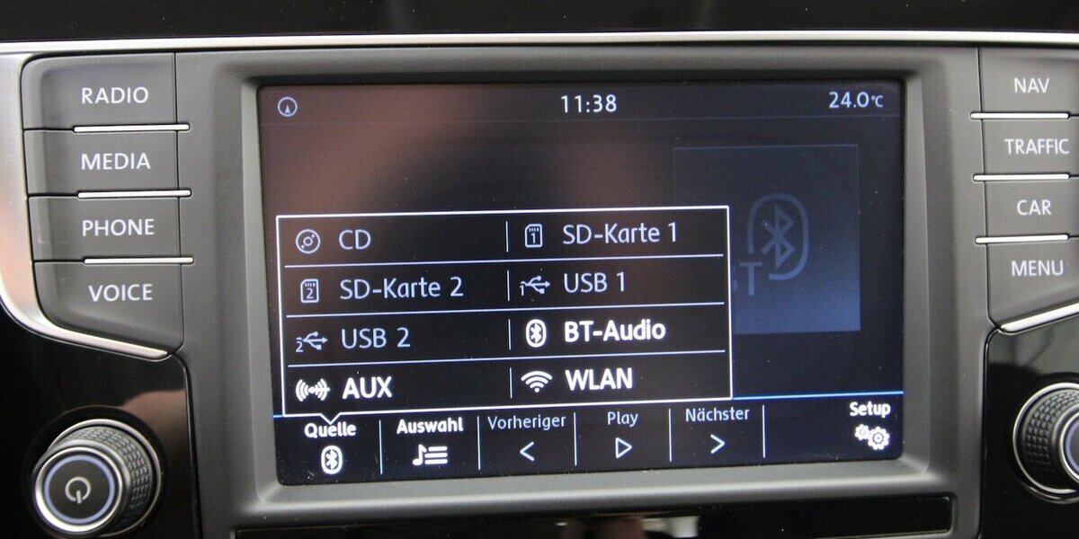 VW Touran 1.6 TDI BMT 7-DSG Comfortline NAVI+ACC 151.032 km 14.500 &euro; Hagenow 19230