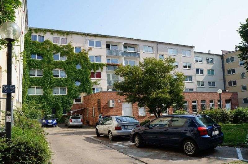 Etagenwohnung Schwerin Altstadt - 4 Zimmer, 83 m&sup2;, 550&euro; | Angebot:26096667