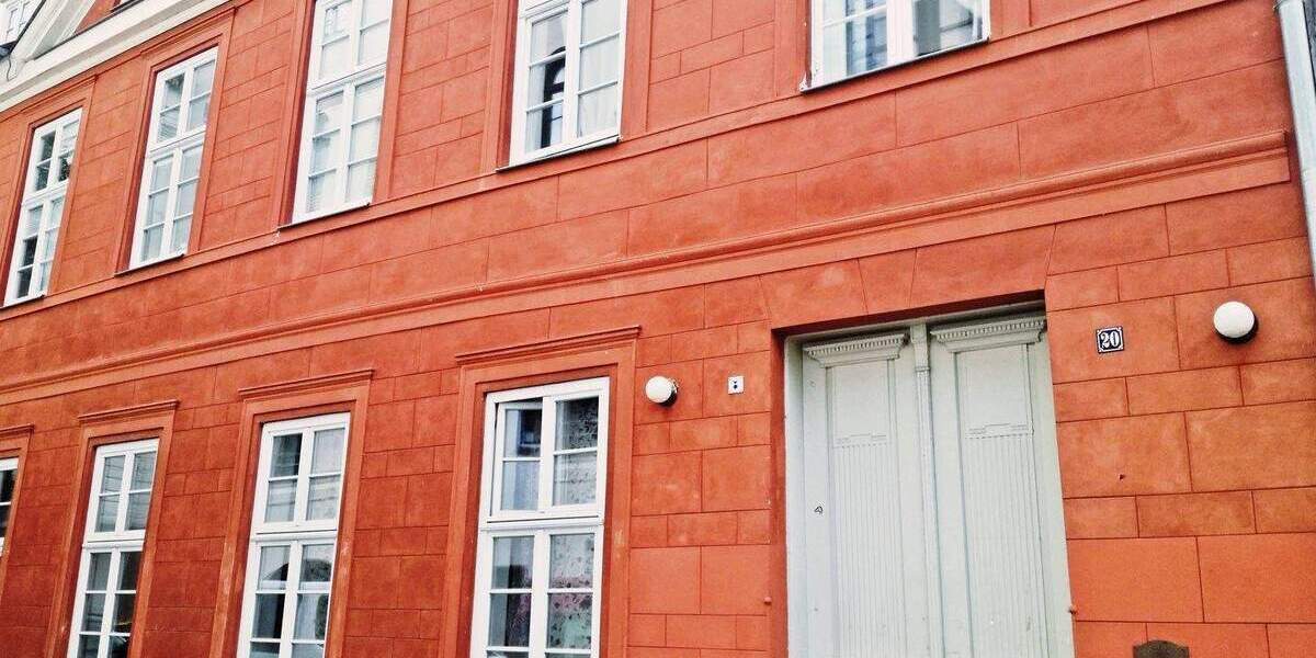 In der Altstadt++außergewöhnliche1-Zimmer-Wohnung++ im Dachgeschoss++mit Galerie 1 zimmer