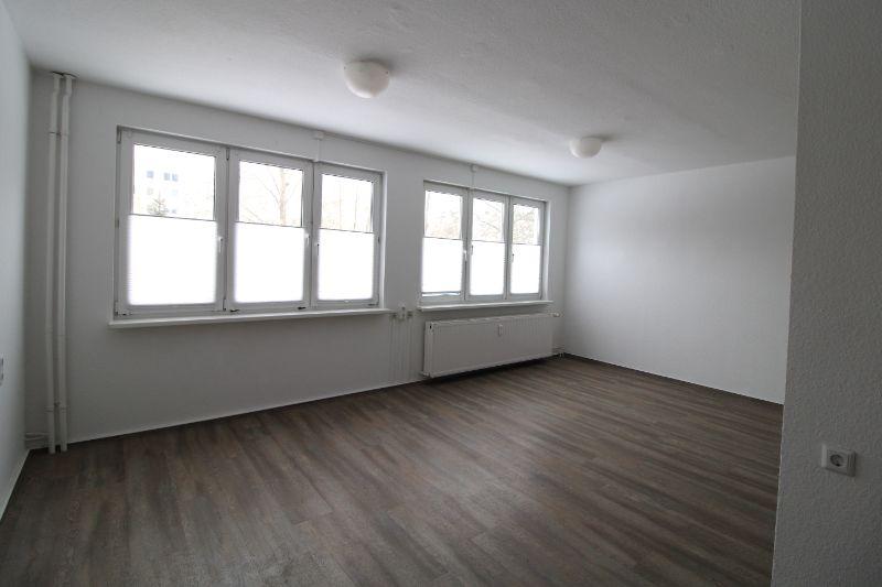 Etagenwohnung Schwerin Gartenstadt - 3 Zimmer, 98 m&sup2;, 678&euro; | Angebot:25900458